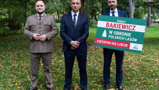 Robert Bąkiewicz w obronie polskich lasów