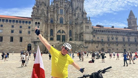 Robert Saracen dojechał na rowerze do Santiago de Compostela
