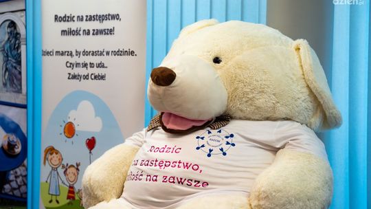 Rodzic na zastępstwo, miłość na zawsze. Rusza kampania społeczna 