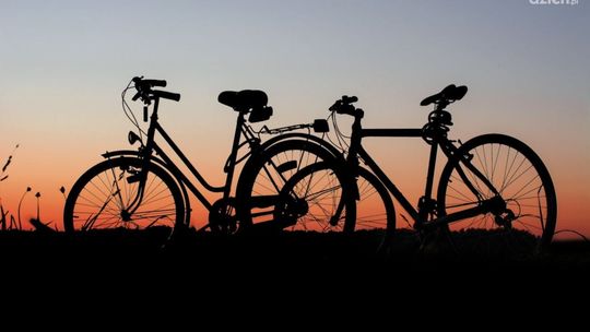 Rodzinna wycieczka rowerowa – co ze sobą zabrać?