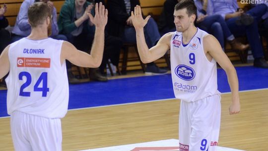 Rosa chce poprawić miejsce w tabeli