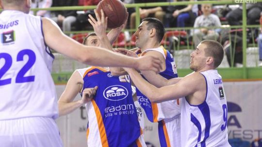 Rosa przegrała na koniec sezonu