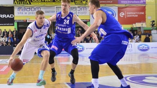 Rosa zaczyna "Drogę po złoto"