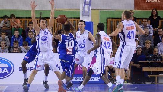Rosa zdobyła Koszalin! Awans koszykarzy do play-off