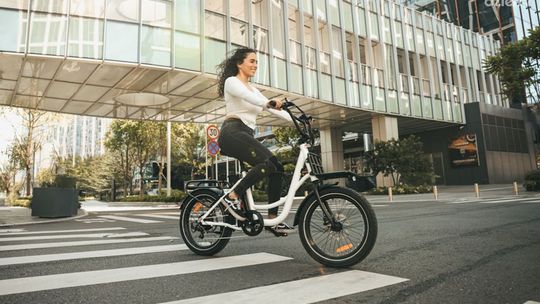 Rowery elektryczne w Media Expert – znajdź swój wymarzony e-bike