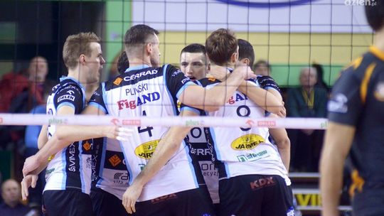 Rozpędzeni Czarni w środę zagrają z ZAKSĄ