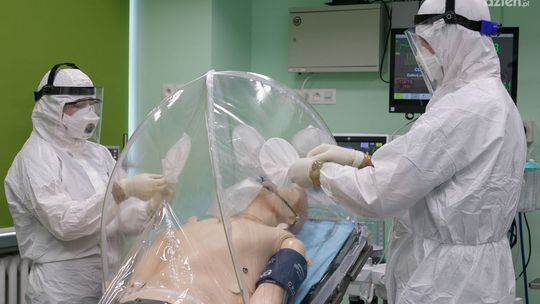 RSS otrzymał 1000 namiotów barierowych od PZU