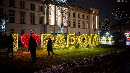 Ruszyło głosowanie na "Świetlną Stolicę Polski"