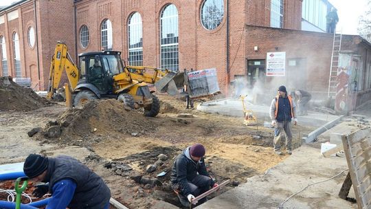 Ruszyły prace przed MCSW „Elektrownia”