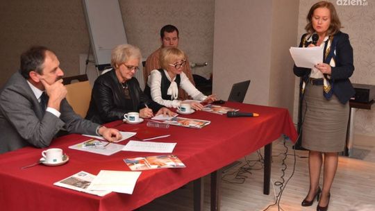 Samorządowcy chcą zmian w absurdalnych ustawach