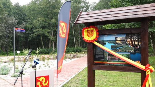 Ścieżka edukacyjna okiem Artura Tabora w Jedlni-Letnisku 