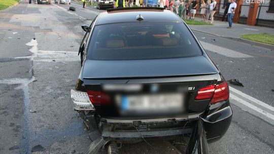 Ścigał się BMW, przed sądem się nie stawił