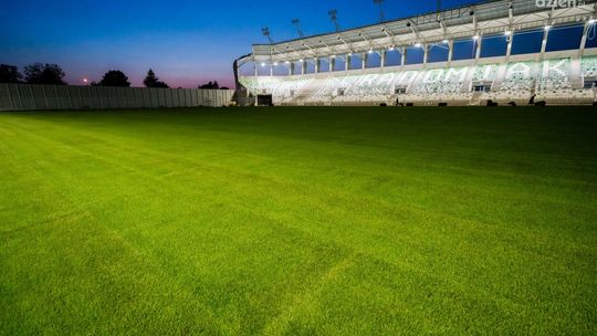 Sektor gości przy Struga jednak za bramką od strony ul. Jordana! 