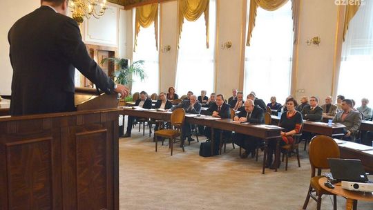 Sesja Rady Miejskiej w Radomiu - zapis relacji