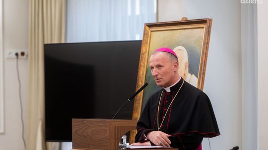 Sesja seminaryjna w rocznicę wizyty Jana Pawła II w Radomiu