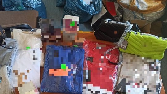 Skaryszew. Bułgar handlował podrobionym towarem