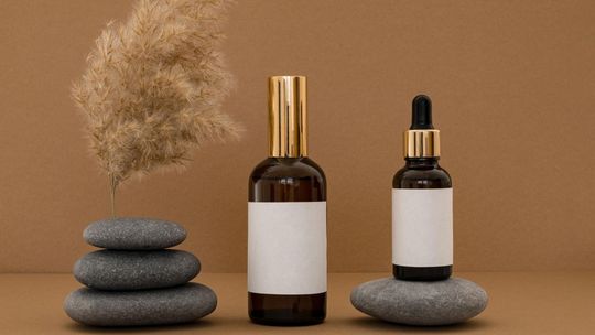 Składy kosmetyków - co się w nich kryje?