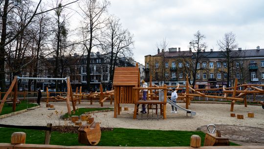 Skwer przy Placu Jagiellońskim po remoncie. Obiekt został oddany do użytku