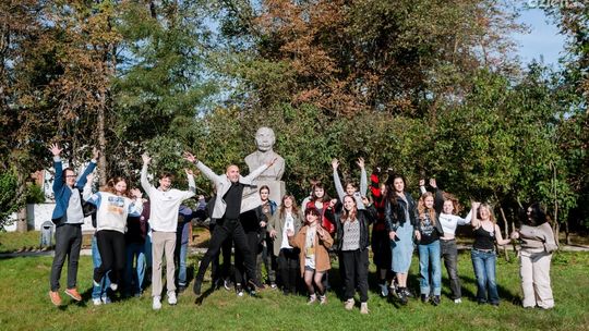 Ślubowanie klas pierwszych radomskiego plastyka