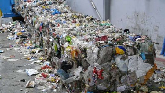 Śmieci nas ogrzeją?