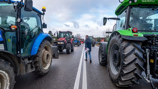 "Śmierć polskiej wsi" - rolnicy protestowali (wideo)