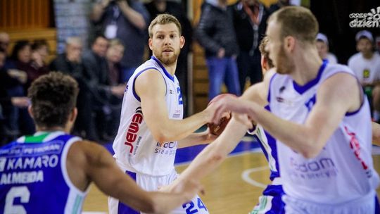 "Smokom" zabrakło "Sokoła"