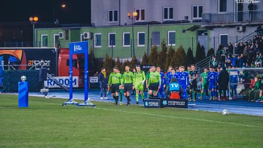 Sobotni hit kolejki: Radomiak Radom vs Raków Częstochowa poprowadzi wrocławianin