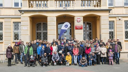 Spacer po Radomiu. Poznamy historię XV-lecia