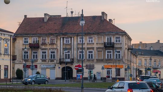 Spacerkiem po mieście: Hotel Sandomierski i Hotel Warszawski Spacerkiem po mieście: Hotel Sandomierski i Hotel Warszawski