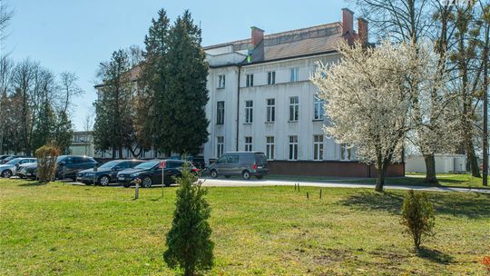 Spacerkiem po mieście: Lotnisko na Sadkowie