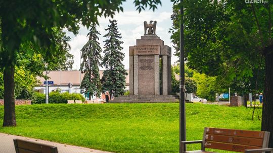 Spacerkiem po mieście: Mauzoleum Dionizego Czachowskiego