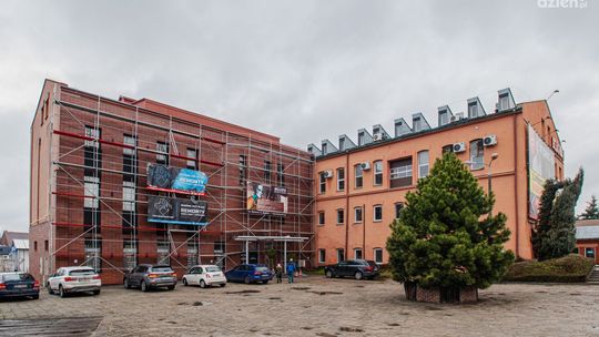 Spacerkiem po mieście: Spółdzielnia Pracy Zabawkarsko-Papiernicza „Radomianka”