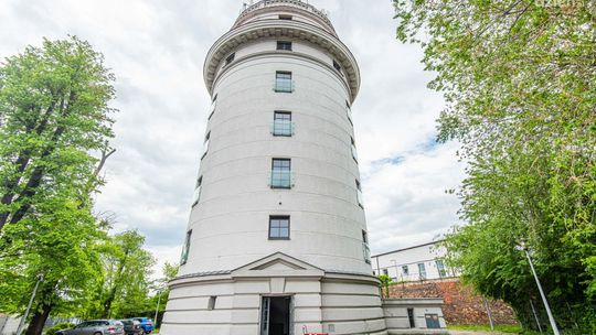 Spacerkiem po mieście: Wieża ciśnień na Glinicach