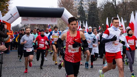 Sport łączy się z patriotyzmem. Za nami XII Radomski Bieg Niepodległości. Wygrał Kamil Walczyk