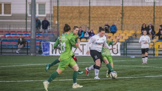 Sportowa Czwórka rozbiła rywalki