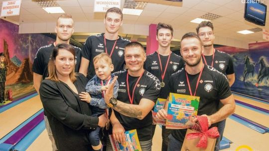 Sportowcy budowali mięśnie dla Miłoszka