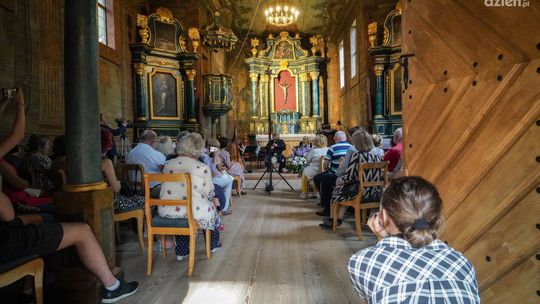 Spotkania z muzyką w Muzeum Wsi Radomskiej. Wystąpi Daniel Olbrychski 
