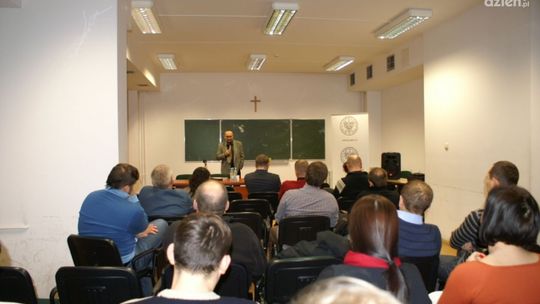 Spotkanie Klubu Historycznego "Grota"