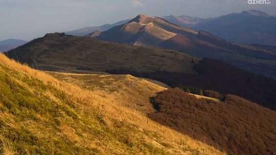 "Spotkanie na szlaku" - wystawa fotografii w galerii kina Helios