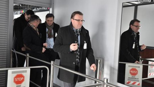 Spotkanie na temat Portu Lotniczego. Pomoże?