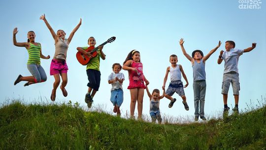 Sprawdzone obozy dla dzieci - jak znaleźć najlepsze opcje wypoczynku?
