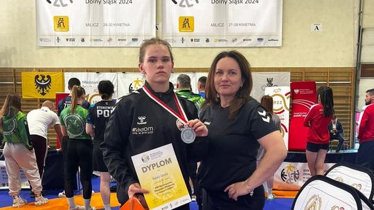 Srebrne medal zapaśniczek z Radomia i Wierzbicy w Miliczu