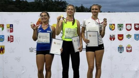 Srebrny medal Antoniny Piechoty w mistrzostwach Polski U18