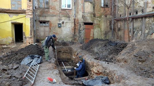 Średniowieczne relikty na Szewskiej!