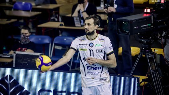 Środkowy Wiktor Josifow odchodzi z Cerradu Enei Czarnych