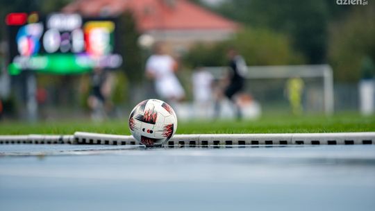 Sroga lekcja od wicemistrzyń. HydroTruck Sportowa Czwórka Radom z bagażem 10 goli!