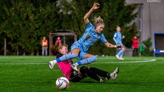 Sromotna porażka piłkarek HydroTrucku Radom w Łęcznej z Górnikiem