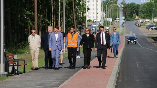 Starachowice. Łącznik ulic Batalionów Chłopskich i Szkolnej oddany