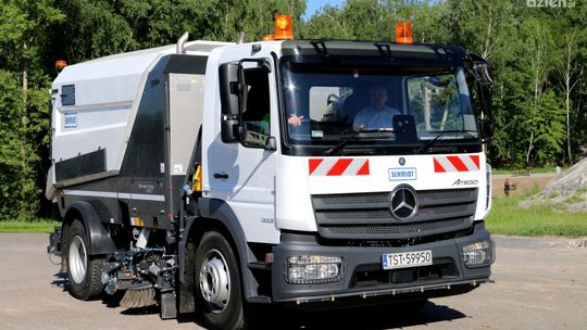 Starachowice. Na ulice trafiła nowa zamiatarka