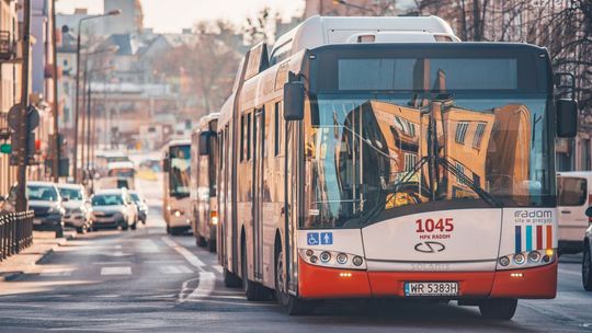 Straż Miejska w autobusach - mandat za brak maseczki